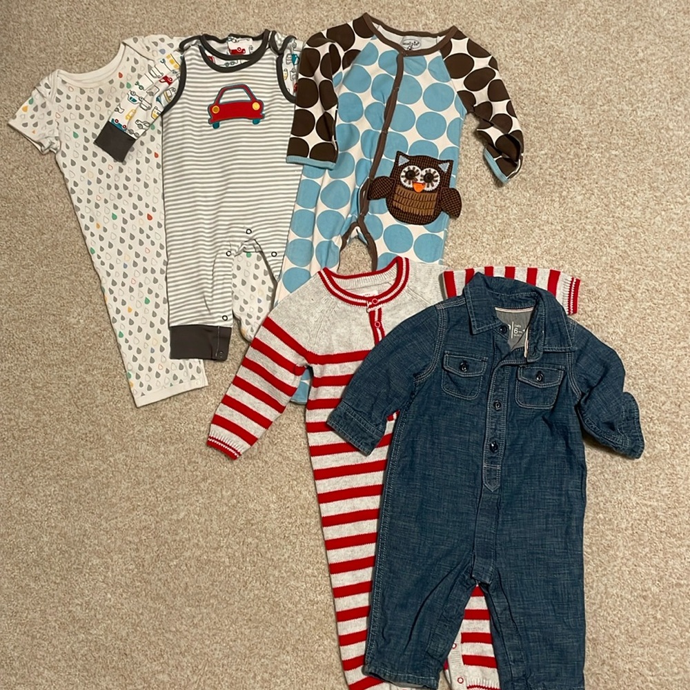 6-9month Onesie Outfit Lot (Baby Gap,Cat & Jack,Offspring,Mud Pie,Gymboree)
